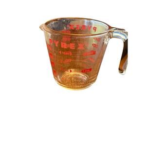 Vintage 1980s PYREX Glass Measuring Cup 2 Cup - Made in USA